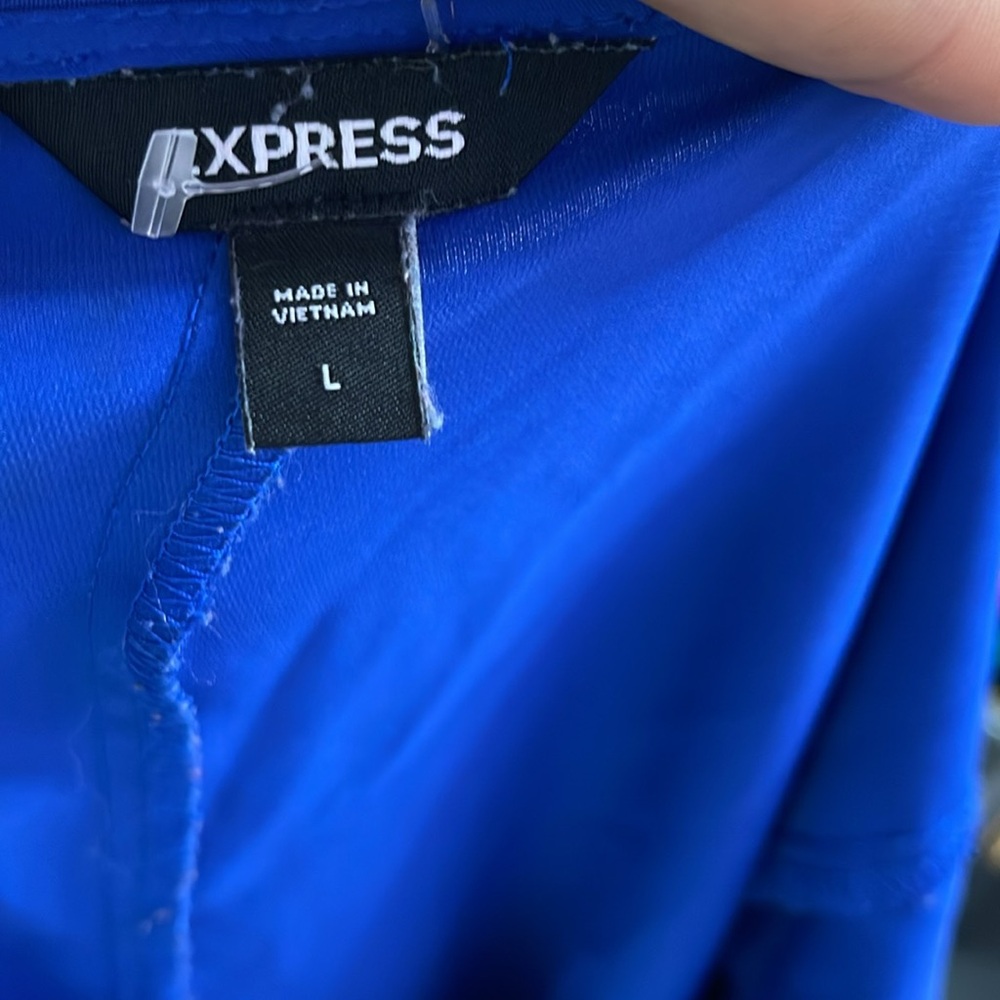 Express Top - Picture 4 of 4